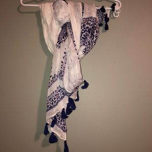 NEW Banana Republic Scarf